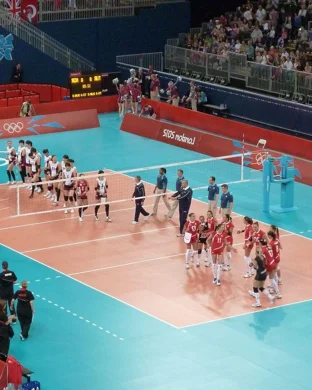 Cincinnati Bearcats Women's Volleyball vs. Baylor Bears